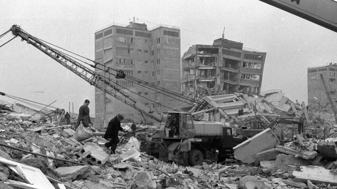 Землетрясение в Армении. 1989 г.