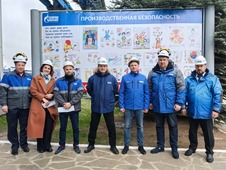 Работники Каменск-Шахтинского ЛПУМГ и представители комиссии