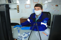 Строго выполняются требования к использованию масок, средств для дезинфекции рук и инвентаря