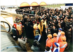 Церемония сварки первого стыка газопровода Россия-Турция "Голубой поток", 3 февраля 2000 года