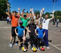 Семьи работников десяти филиалов «Газпром трансгаз Краснодар» приняли участие в соревнованиях по пионерболу