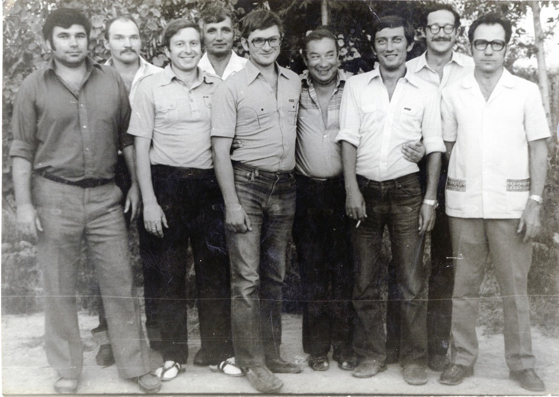 Советские специалисты на газовом комплексе Джар-Кудук