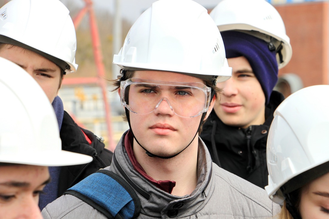 Дети работников Общества впервые посетили комплекс подготовки и транспортировки экспортного газа «КС „Краснодарская“